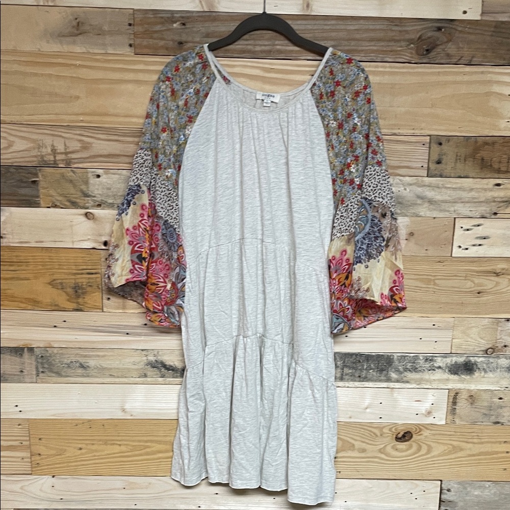 Umgee size Large Cream Tiered Dress with Patterned Flare Sleeves